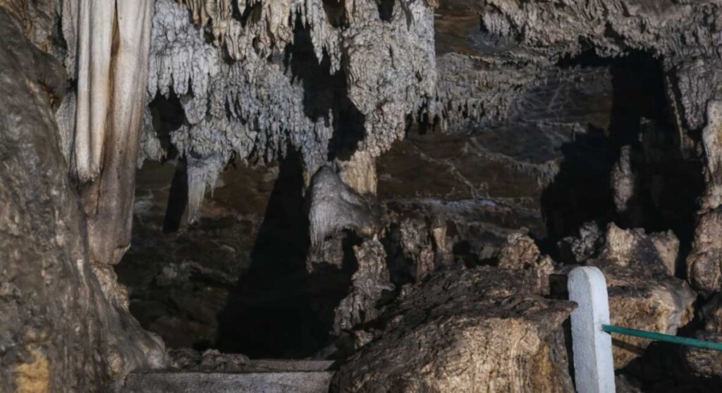 kutumsar cave bastar jagdalpur india