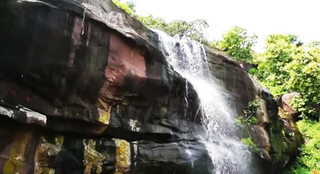 mahadev pani waterfall bhopal madhya pradesh