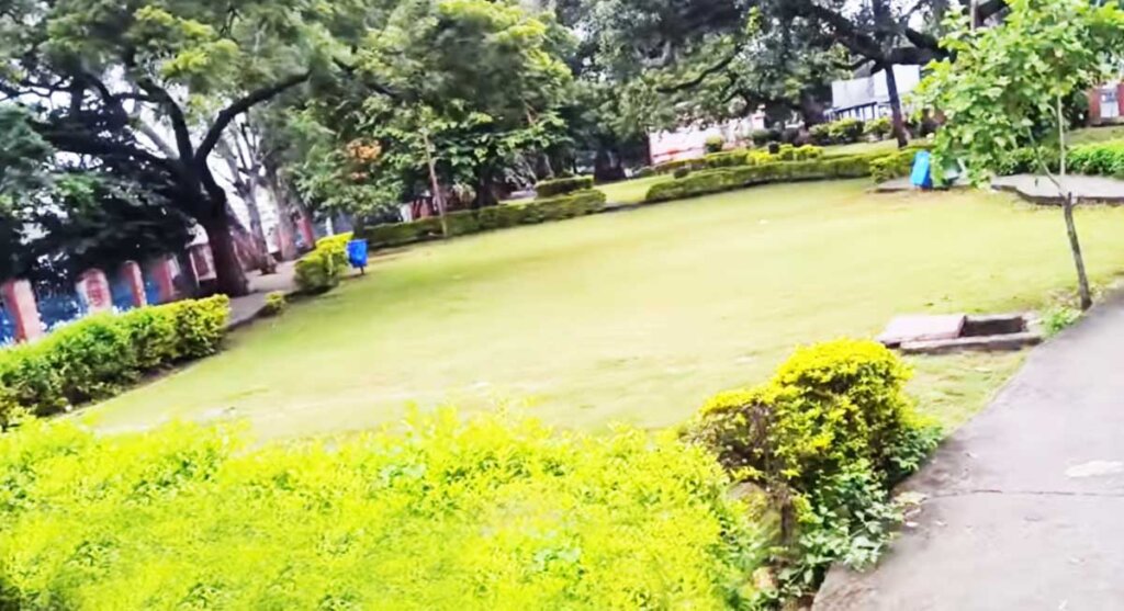 neelam park bhopal madhya pradesh