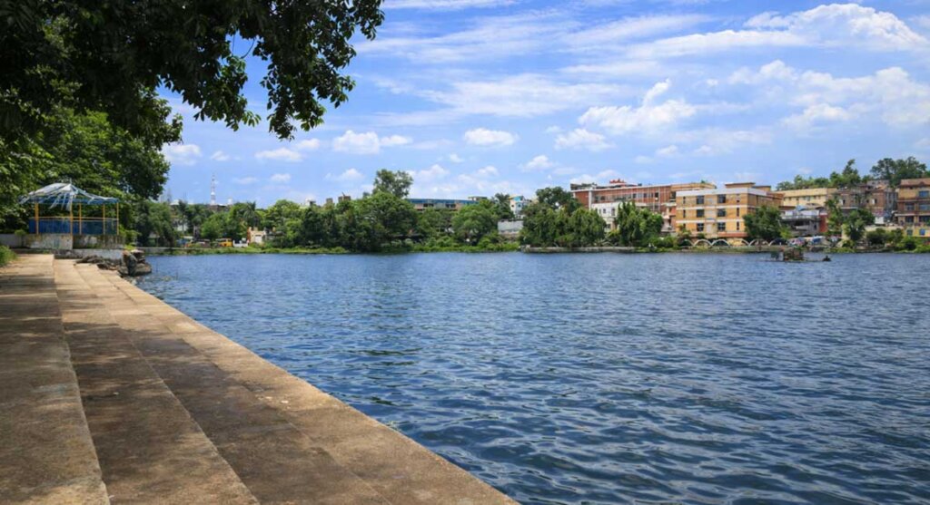 park of lower lake jahangirabad bhopal