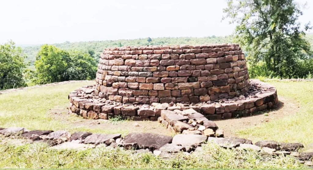 satdhara stupa raisen mp