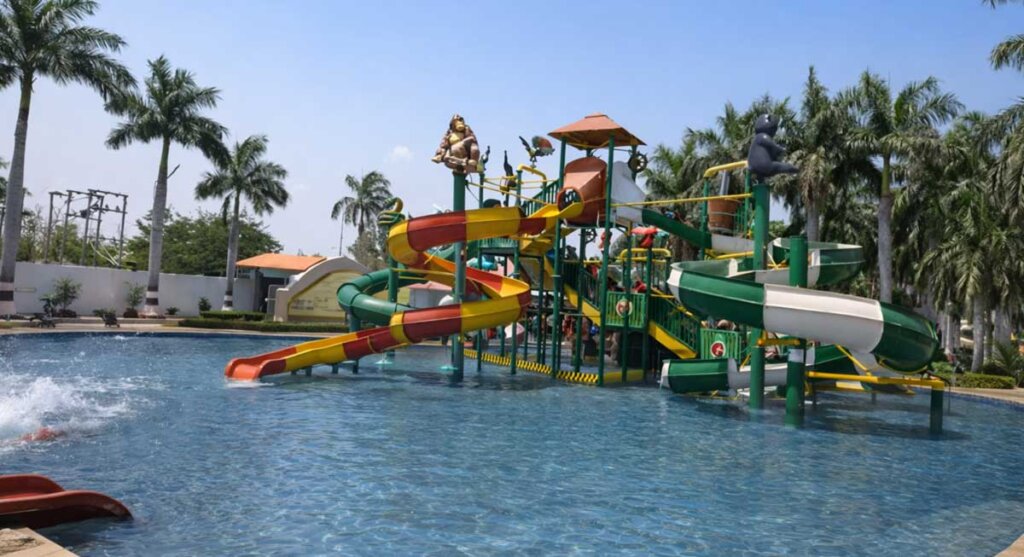 crescent water park sehore india