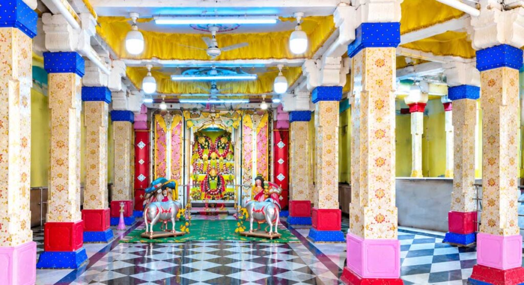 girdhari temple sironj