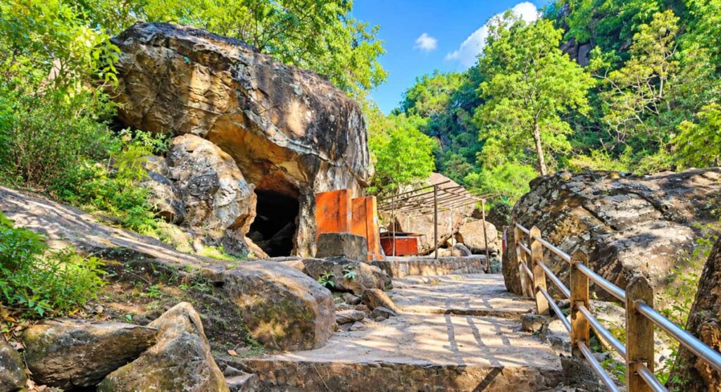 jatashankar temple pachmarhi india mp