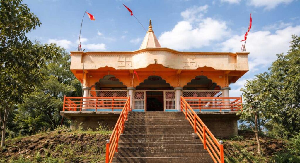 kaliya dev temple and-waterfall sehore mp india
